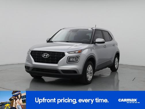 2023 Hyundai VENUE SE
