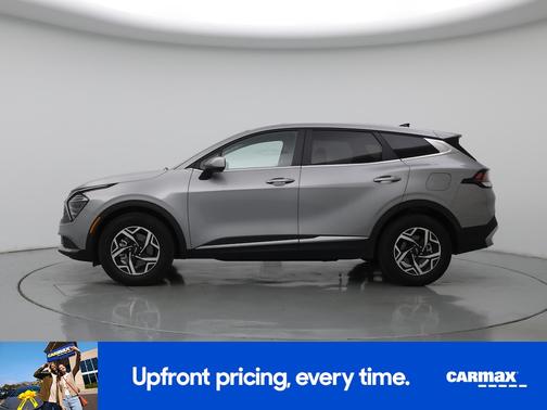 Silver 2025 Kia Sportage LX
