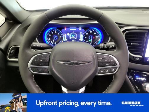 Gray 2025 Chrysler Pacifica Select