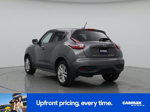 Gray 2015 Nissan Juke SV