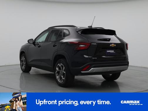 Black 2025 Chevrolet Trax LT