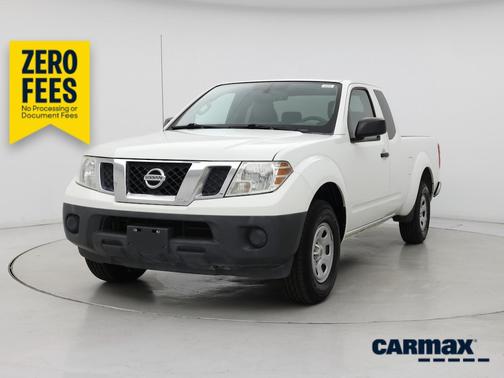 White 2016 Nissan Frontier S