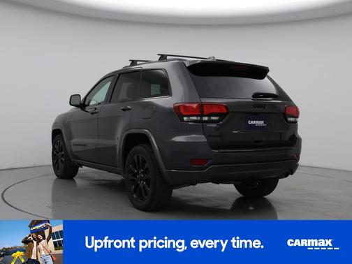 Black 2018 Jeep Grand Cherokee Altitude