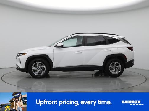White 2024 Hyundai TUCSON SEL