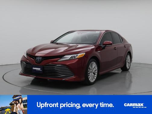 2019 Toyota Camry Hybrid XLE