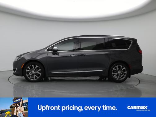 Gray 2019 Chrysler Pacifica Limited