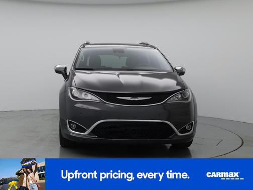 Gray 2019 Chrysler Pacifica Limited