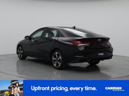 Black 2023 Hyundai ELANTRA SEL
