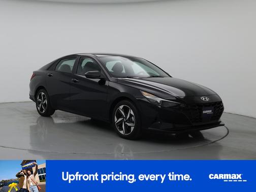 Black 2023 Hyundai ELANTRA SEL