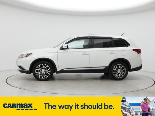 2016 Mitsubishi Outlander SE