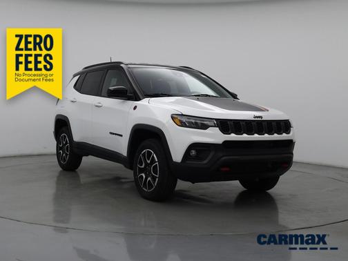 White 2025 Jeep Compass Trailhawk