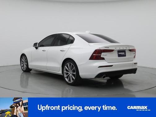 Pearl 2019 Volvo S60 T6 Momentum