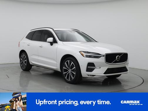 White 2022 Volvo XC60 B5 Momentum