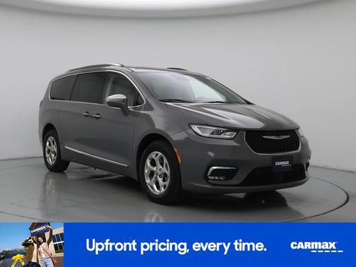 Gray 2021 Chrysler Pacifica Limited