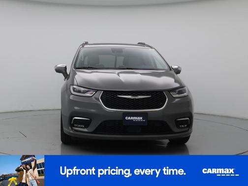 Gray 2021 Chrysler Pacifica Limited