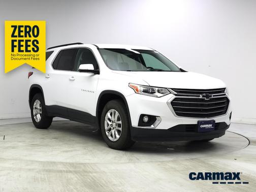 White 2020 Chevrolet Traverse LT Cloth