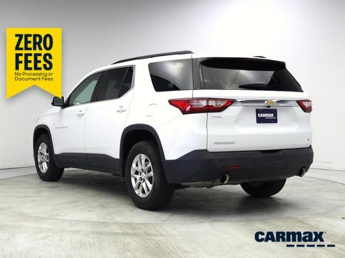 White 2020 Chevrolet Traverse LT Cloth