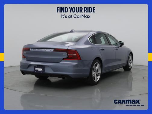 Blue 2018 Volvo S90 T5 Momentum