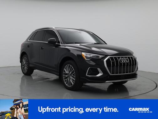Black 2022 Audi Q3 Premium