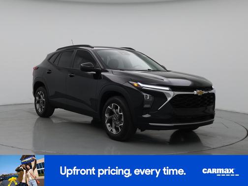Black 2025 Chevrolet Trax LT