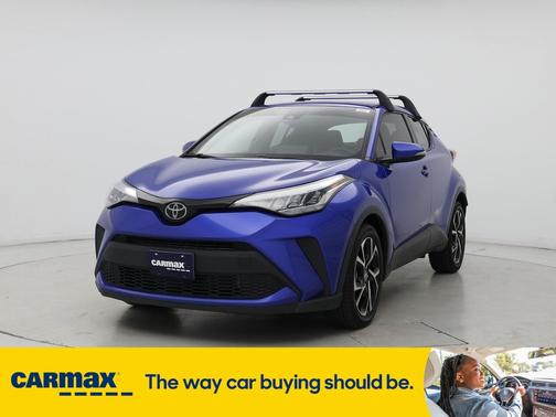 2022 Toyota C-HR XLE