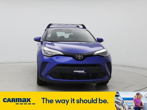 2022 Toyota C-HR XLE