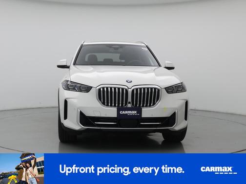 White 2024 BMW X5 xDrive40i