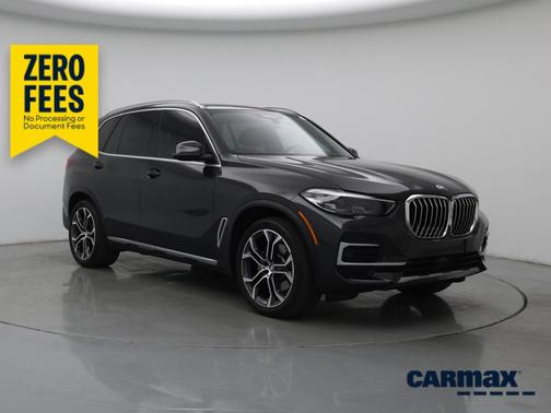 Gray 2023 BMW X5 sDrive40i