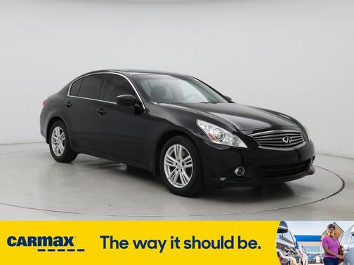 2015 INFINITI Q40