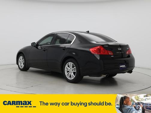 2015 INFINITI Q40