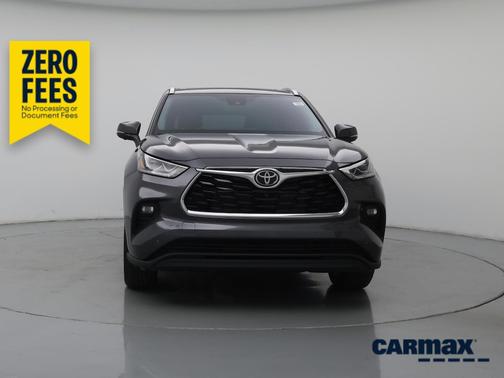 Gray 2025 Toyota Highlander Hybrid Limited