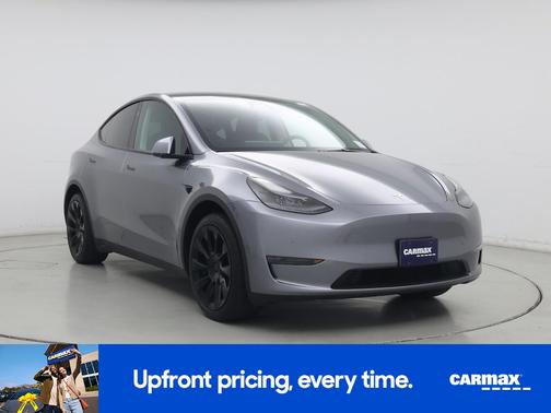 Silver 2024 Tesla Model Y Long Range