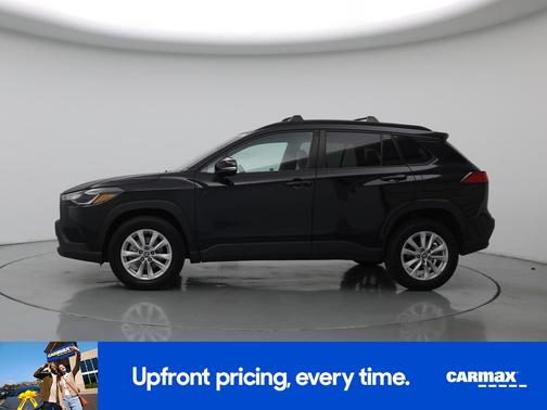 Black 2022 Toyota Corolla Cross LE