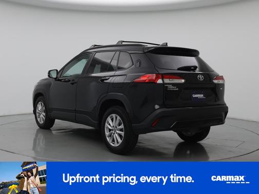 Black 2022 Toyota Corolla Cross LE