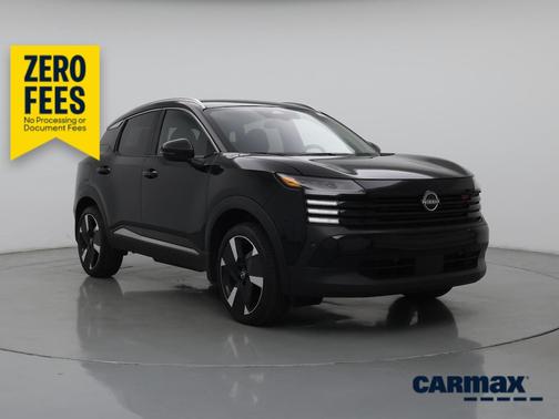 Black 2025 Nissan Kicks SR