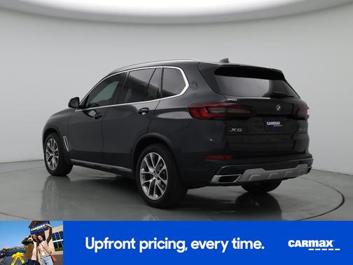 Gray 2022 BMW X5 sDrive40i