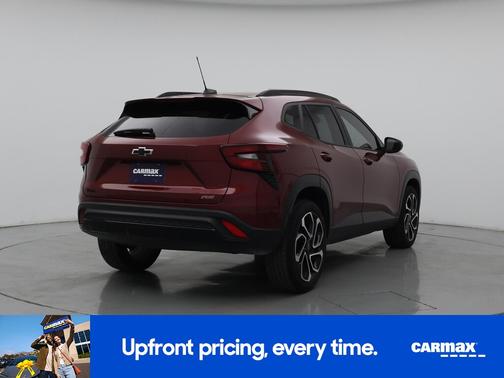 Red 2024 Chevrolet Trax 2RS