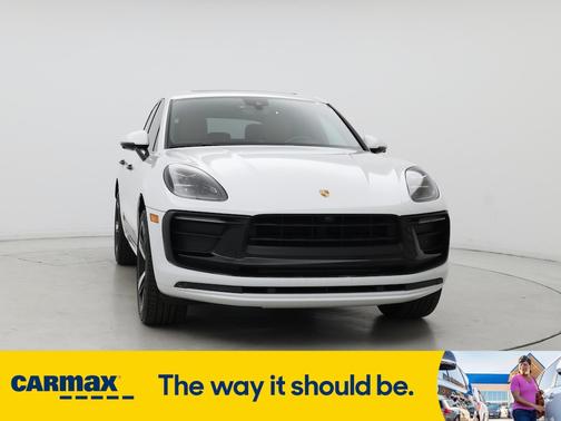 2022 Porsche Macan