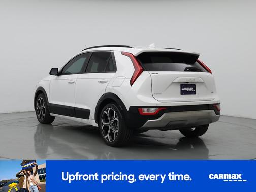 White 2023 Kia Niro EX Touring