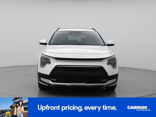 White 2023 Kia Niro EX Touring