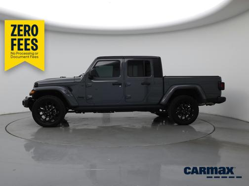 Gray 2025 Jeep Gladiator Sport