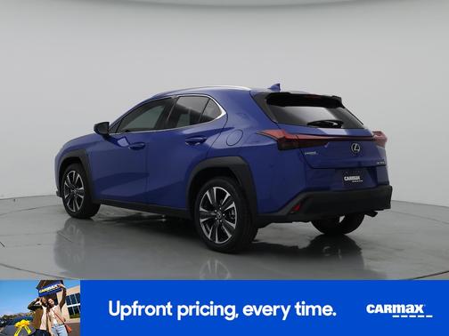 2025 Lexus UX 300h 