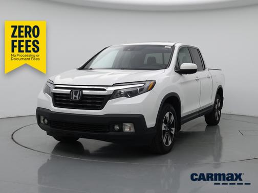 White 2020 Honda Ridgeline RTL
