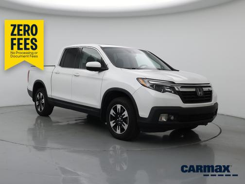 White 2020 Honda Ridgeline RTL