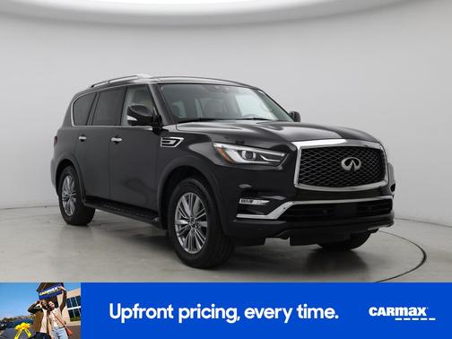 2023 INFINITI QX80 Luxe