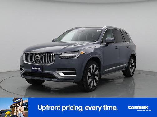 2023 Volvo XC90 Recharge Plug-In Hybrid T8 Plus Bright Theme