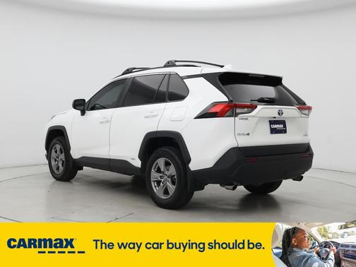 2024 Toyota RAV4 Hybrid LE