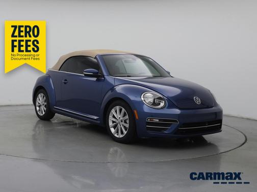 Blue 2019 Volkswagen Beetle SE