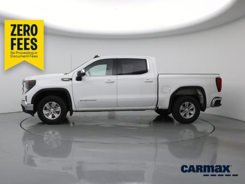 White 2024 GMC Sierra 1500 SLE