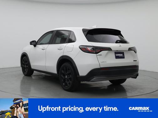 White 2023 Honda HR-V Sport
